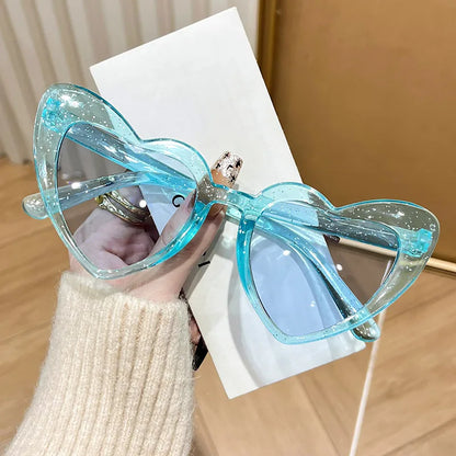 ❤️🕶️ Outdoor Heart Shape UV Protection Sunglasses 🕶️❤️