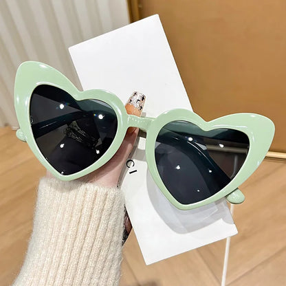❤️🕶️ Outdoor Heart Shape UV Protection Sunglasses 🕶️❤️