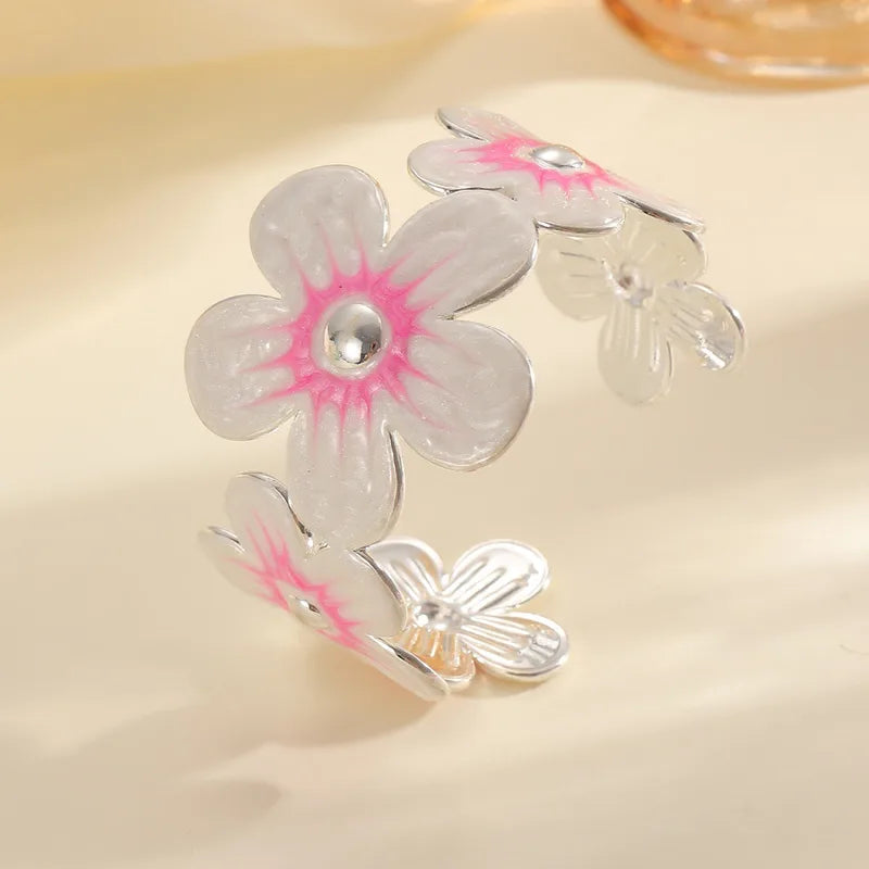 🌸 Enamel Flowers Iron Bangle 🌸