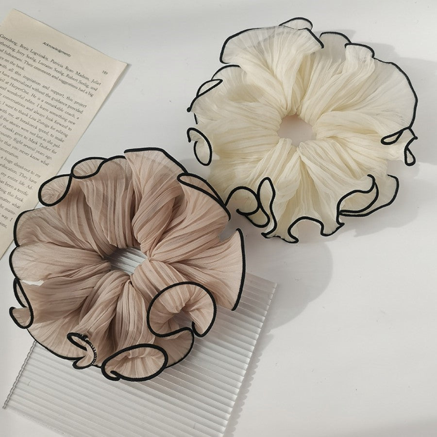 🤍 4pc Scrunchie Set 🤍