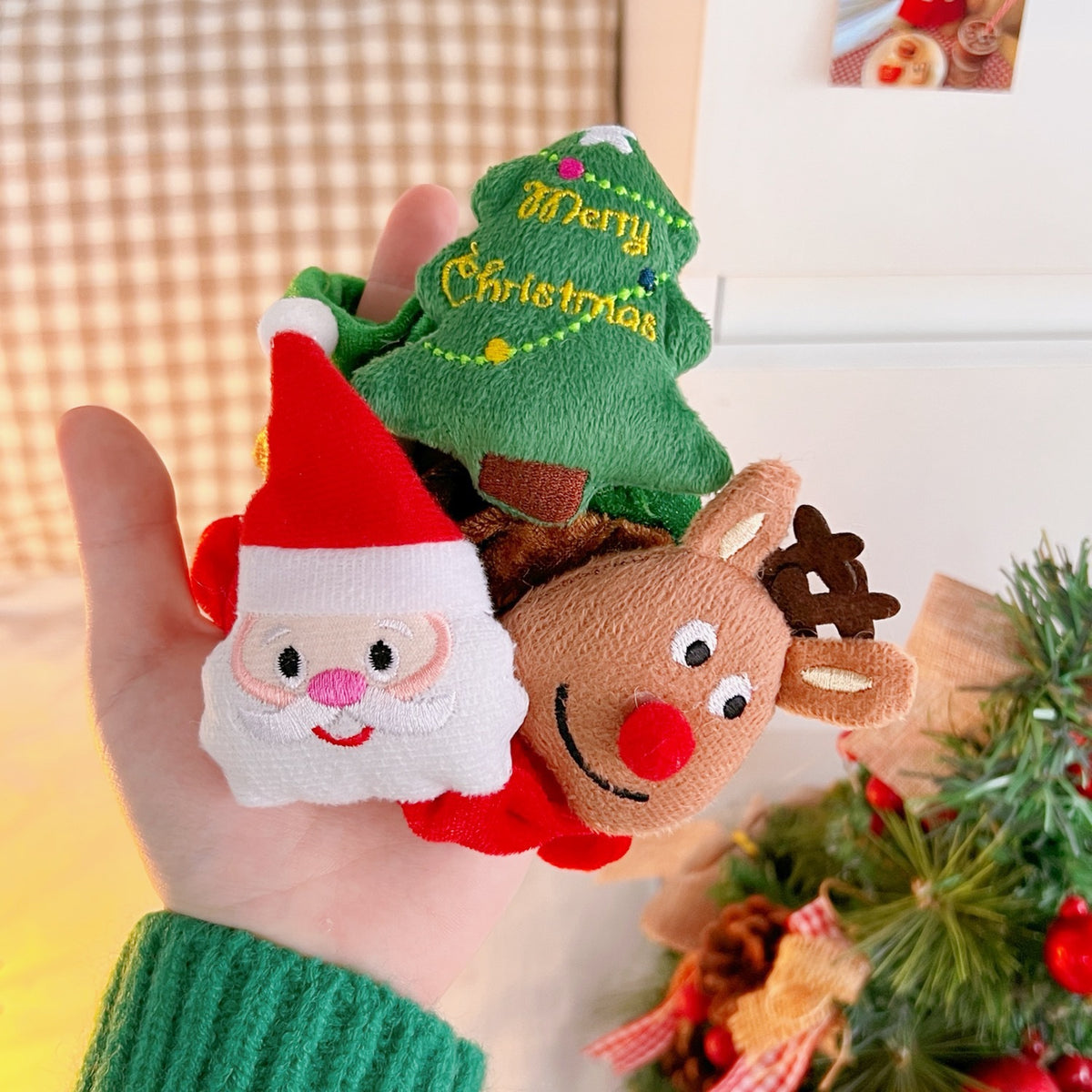 6pc Christmas Scrunchie Set