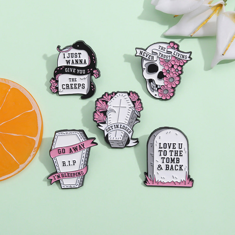 🖤 Pink Gothic 4pc Brooch Pin Badge Set  🖤
