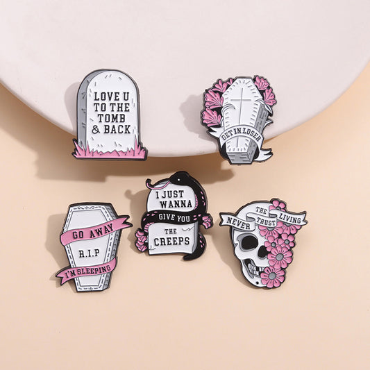 🖤 Pink Gothic 4pc Brooch Pin Badge Set  🖤