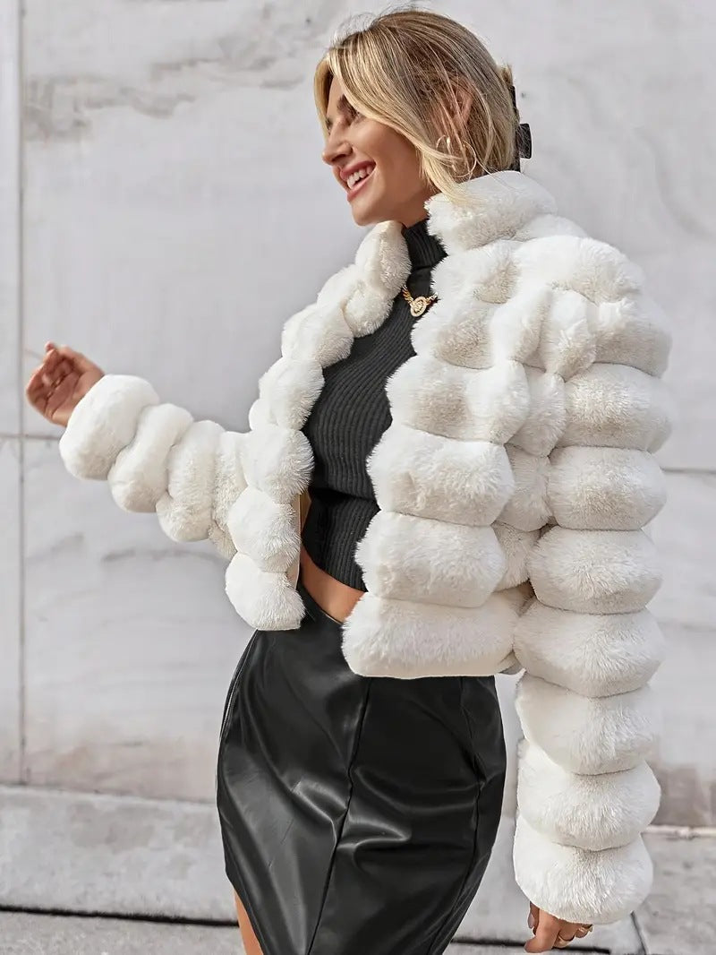 ❄️💋 Faux Fur Crop Coats 💋❄️