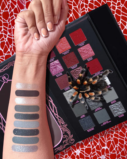 Scary Tale Ending Halloween Eyeshadow Palette