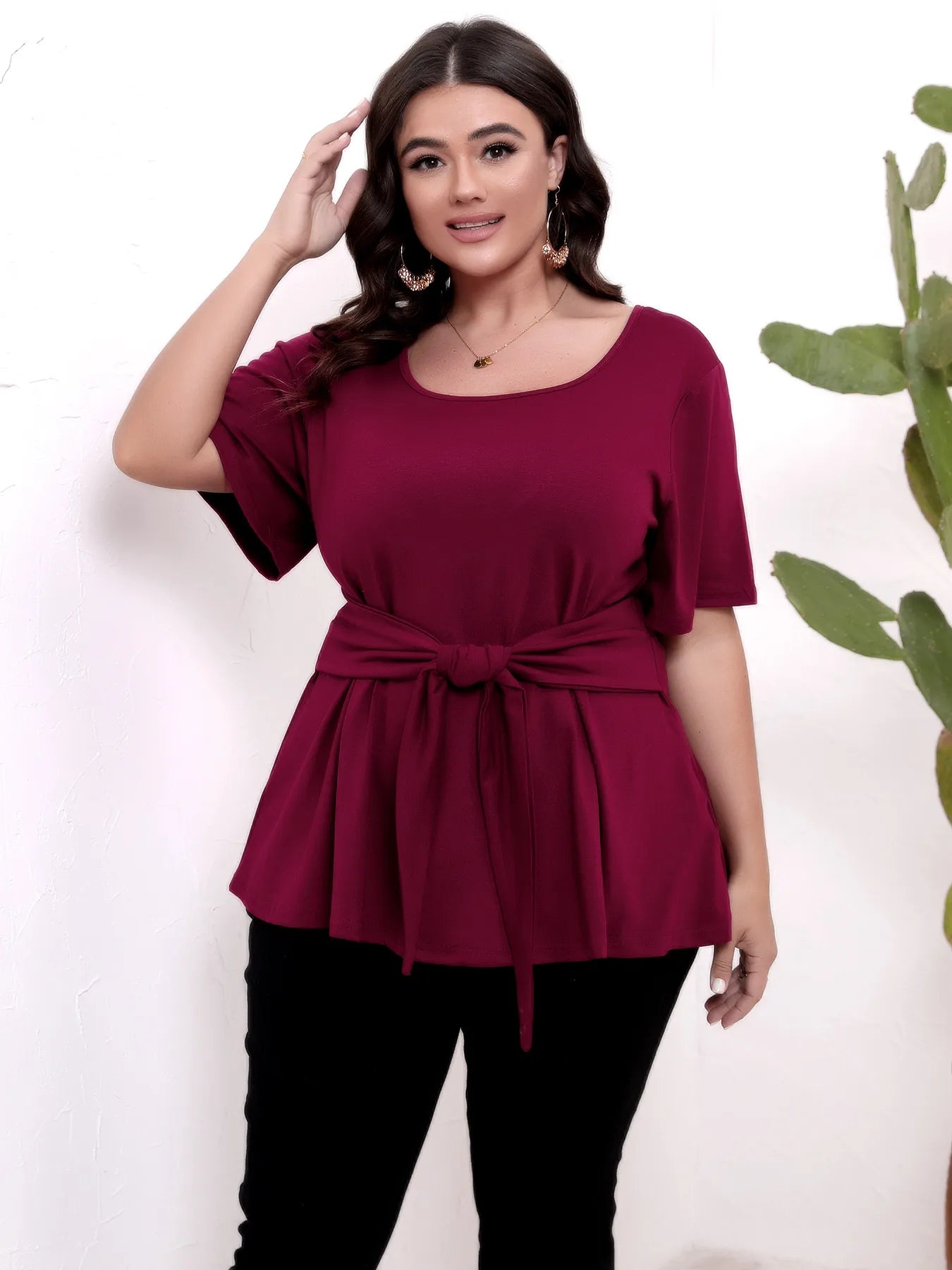 👚✨ Women’s Short Sleeve Round Neck Slimming Top ✨👚