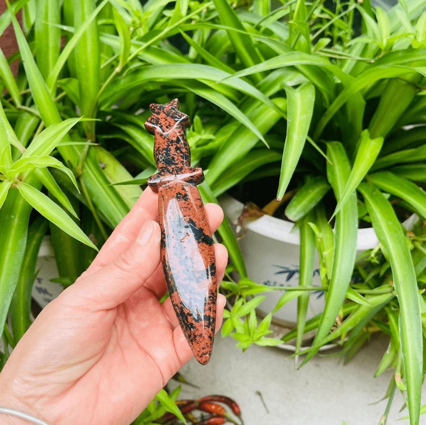 ⚔️  Unique Natural Crystal Sword Carving ⚔️