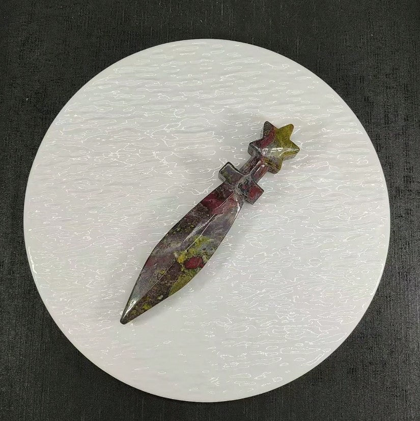 ⚔️  Unique Natural Crystal Sword Carving ⚔️