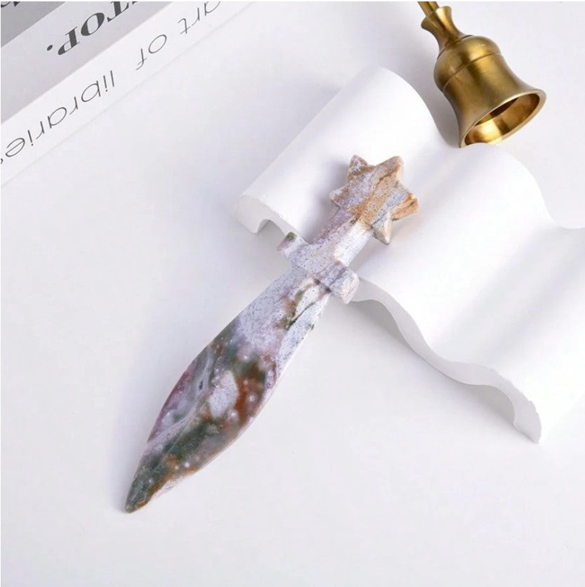 ⚔️  Unique Natural Crystal Sword Carving ⚔️