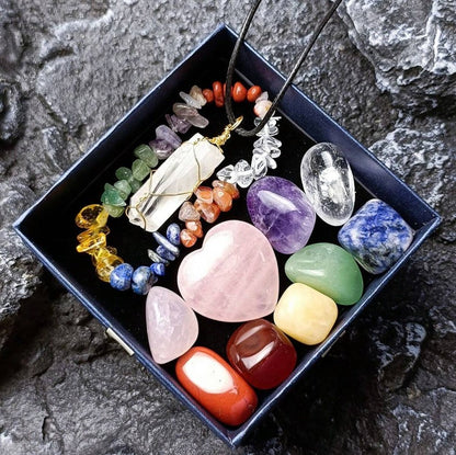 💎 11pcs Crystal & Jewellery Sets 💎