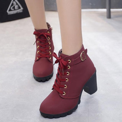 ✨ Ladies Heeled Boots ✨