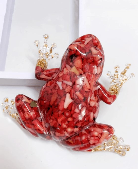 🐸 Crystal-Filled Resin Frogs 🐸