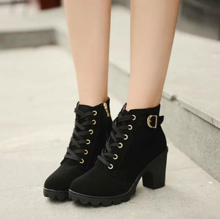 ✨ Ladies Heeled Boots ✨