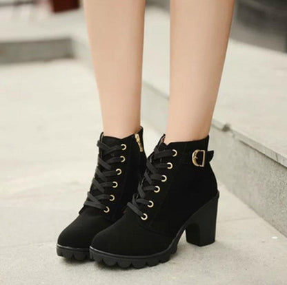 ✨ Ladies Heeled Boots ✨