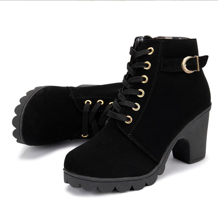 ✨ Ladies Heeled Boots ✨