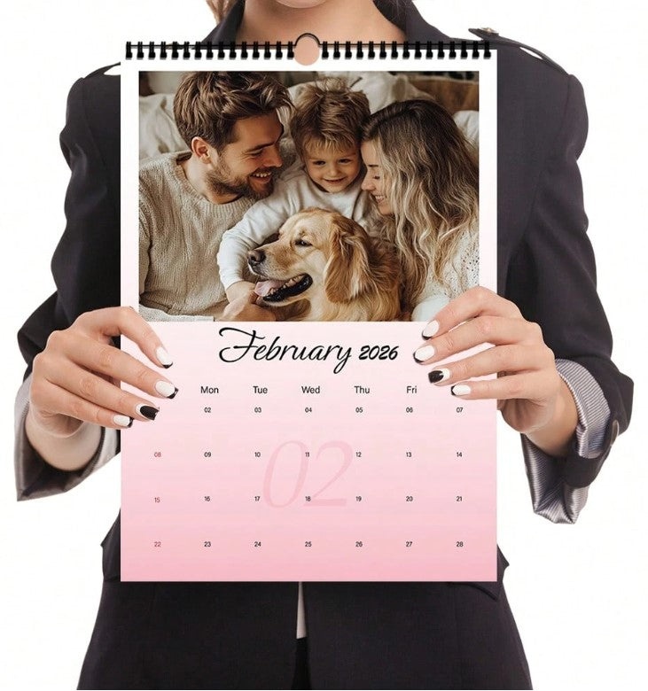 📅 2026 Pink Personalised Calendar 📅