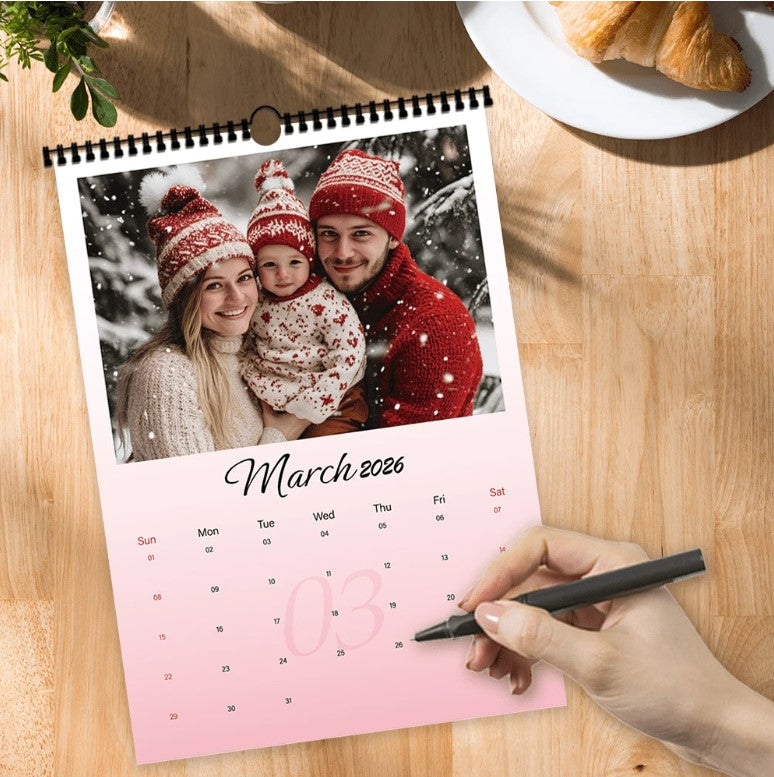 📅 2026 Pink Personalised Calendar 📅