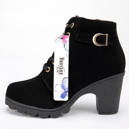 ✨ Ladies Heeled Boots ✨