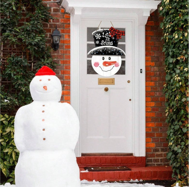 ☃️ Large Christmas Snowman Wooden Hanging Sign – “Let It Snow” ☃️