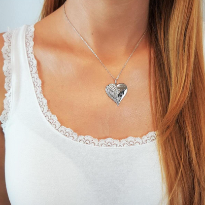 🕊️😇 Memorial "Wings" Heart Pendant Necklace 😇🕊️