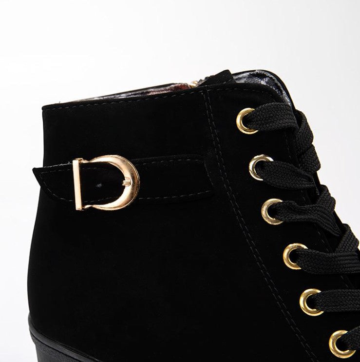 ✨ Ladies Heeled Boots ✨