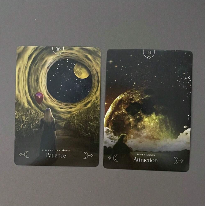 🌙 Queen Of The Moon Oracle Cards 🌙