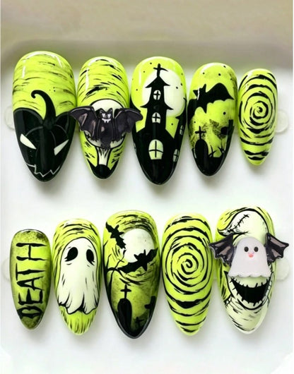 🦇 Green & Black Spooky False Nails 🦇