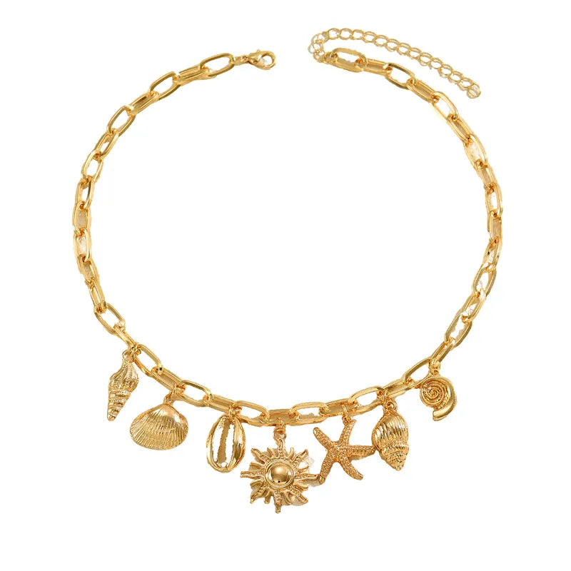🐚 Chunky Gold Shell Charm Necklace 🐚