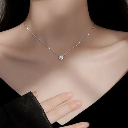 🍀 Simple Bow Knot & Four-Leaf Clover Pendant Necklace 🍀