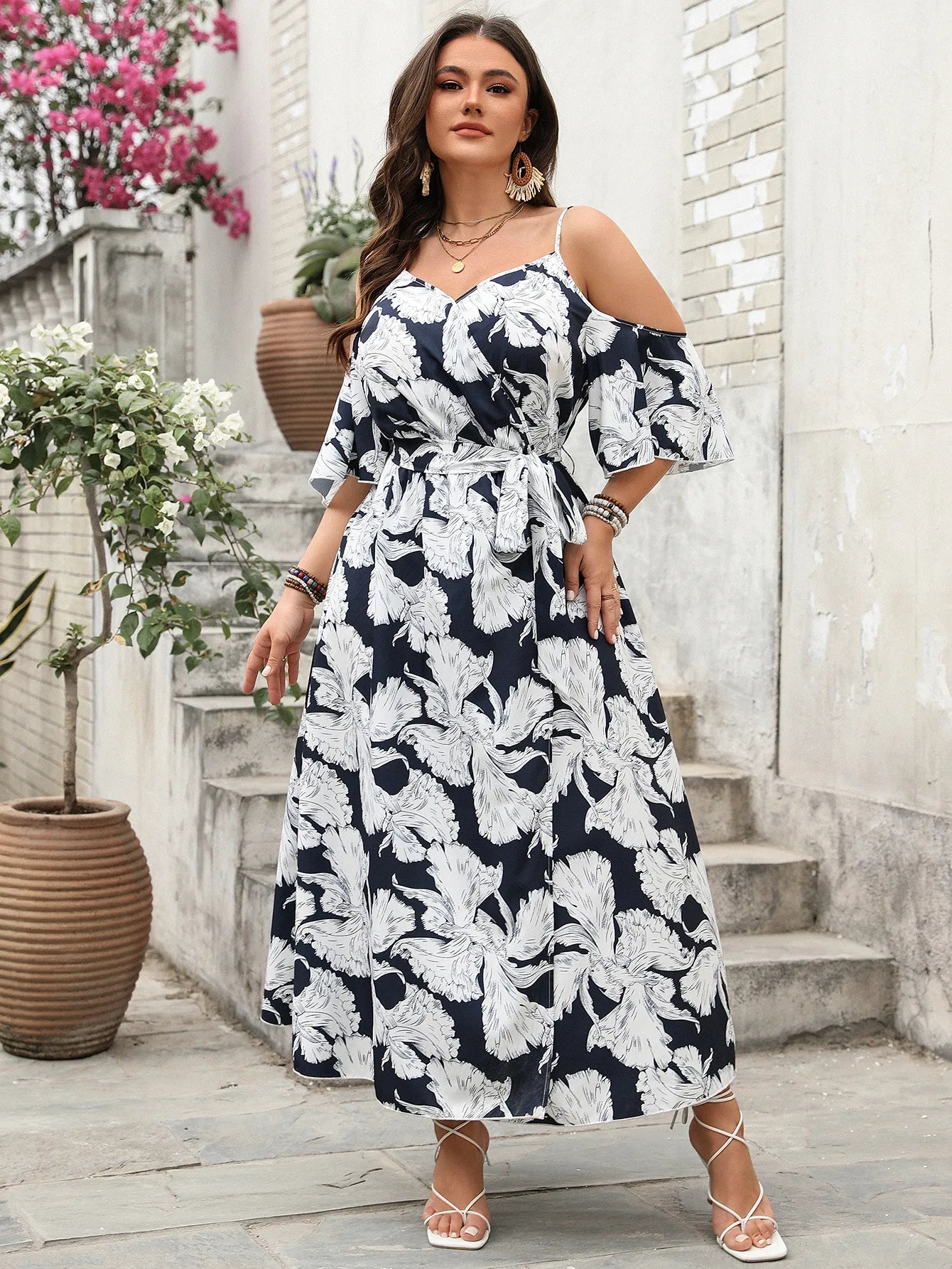 🤍 British Style Strap Dress 🤍