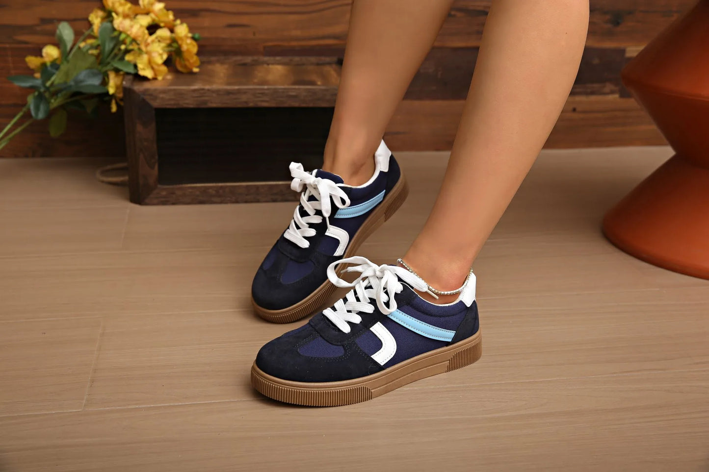 Ladies Gum Sole Trainers