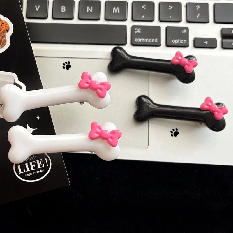 🎀 4pc Bone & Bow Hairclip Set 🎀