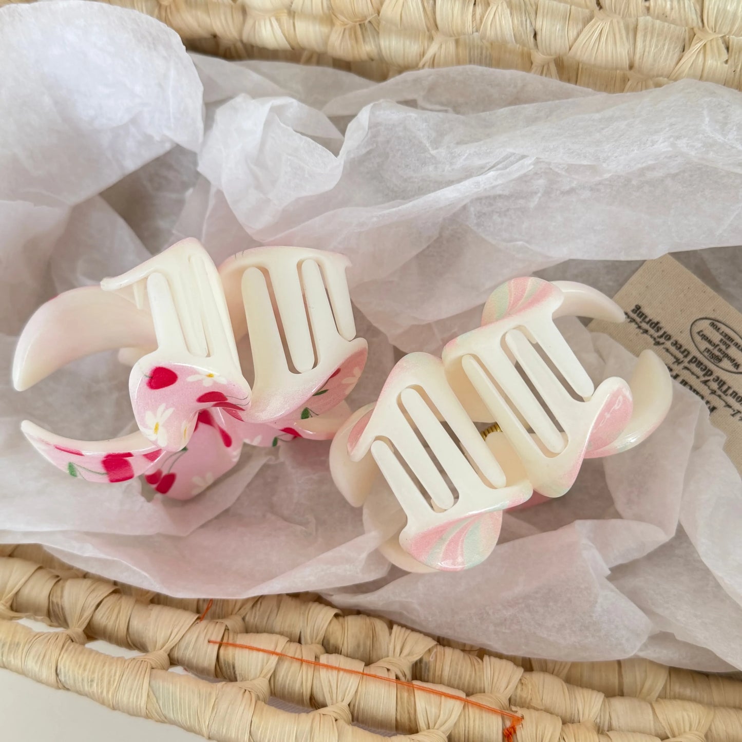 🌸 5pc Flower Hair Claw Set 🌸