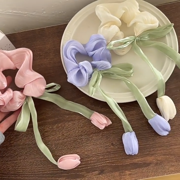 🌸🎀 3pc Tulip Scrunchie Set 🎀🌸