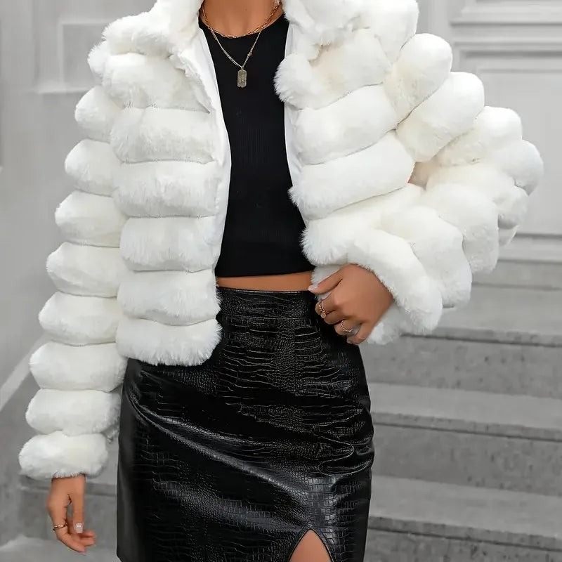 ❄️💋 Faux Fur Crop Coats 💋❄️