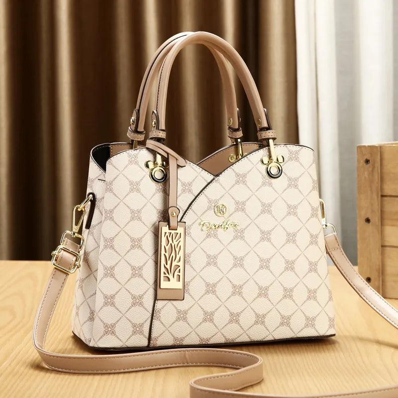 👜 Patterned Handbags 👜