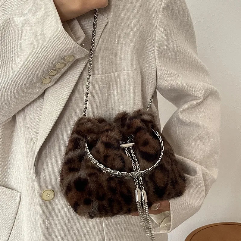 🐆 Leopard Print Plushie Bucket Handbags 🐆