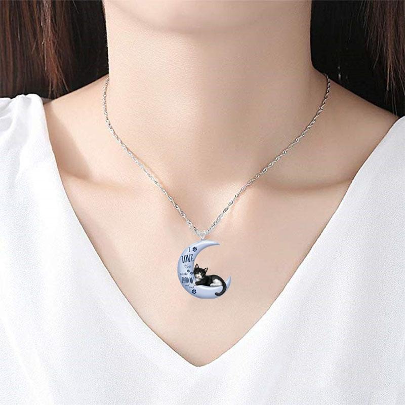 Exquisite Cat On Moon Necklace