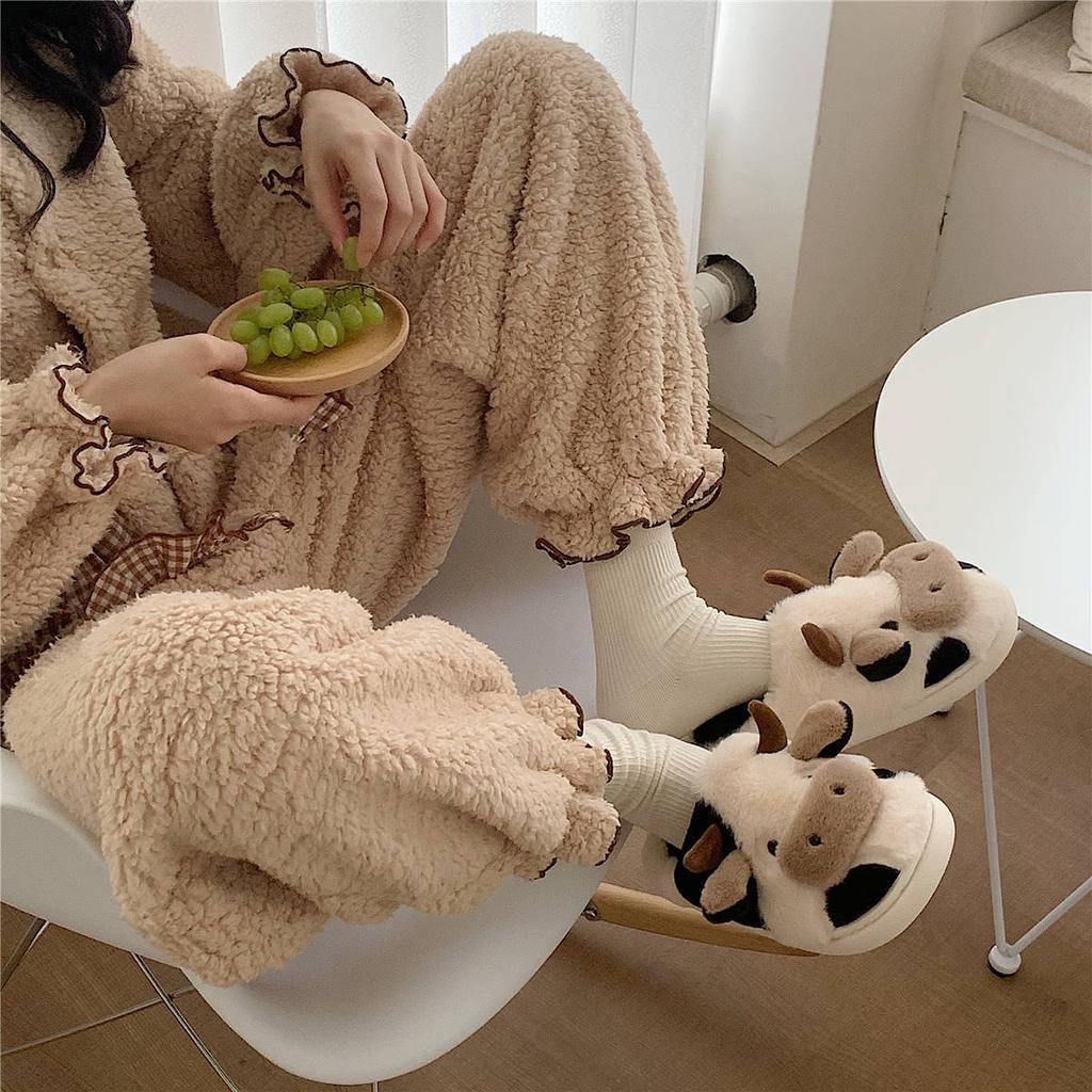 🐄 Unisex Cute Cow Head Slippers