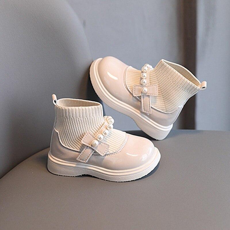 👧 Girls Pearl Detailed Boots 👢