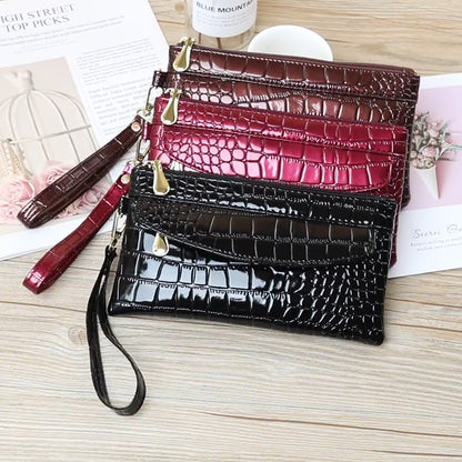 🐍👜 Elegant Women's Snake Skin Effect PU Leather Clutch Bag 👜🐍