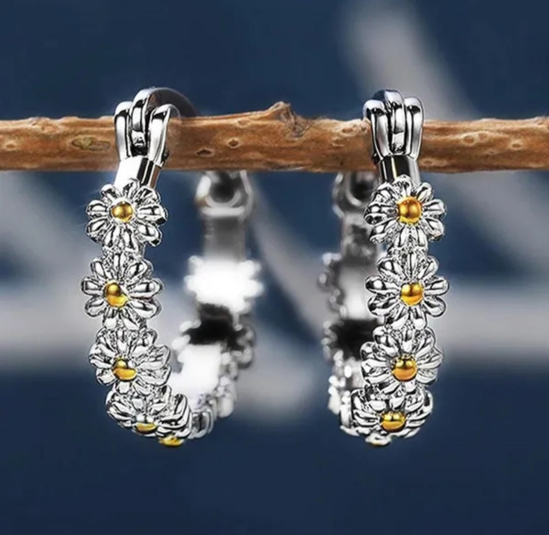 🌼 Daisy Earrings 🌼