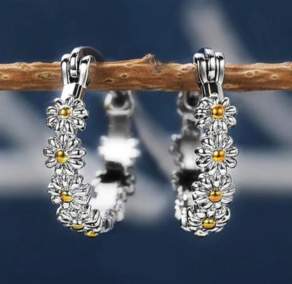 🌼 Daisy Earrings 🌼