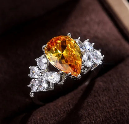 💛💍 Pear Citrine Crystal Ring 💍💛
