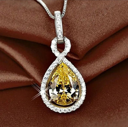 ✨💛 Topaz Necklace ✨💛