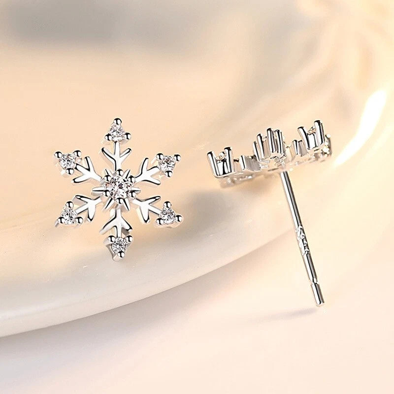 ❄️ SS925 Sterling Silver Snowflake Stud Earrings ❄️