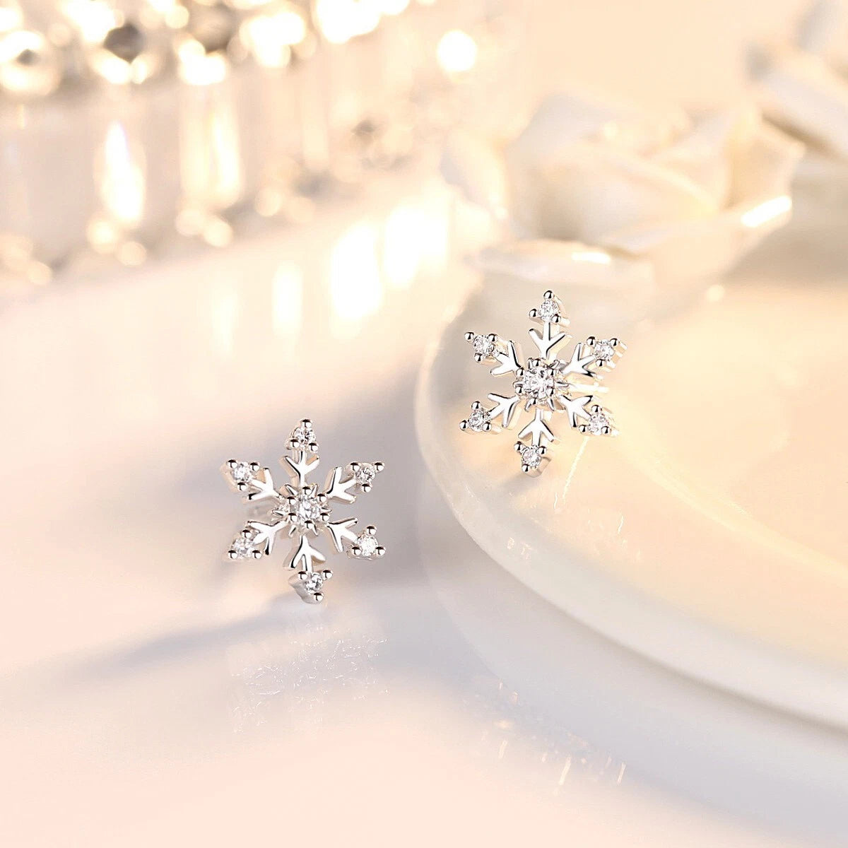 ❄️ SS925 Sterling Silver Snowflake Stud Earrings ❄️